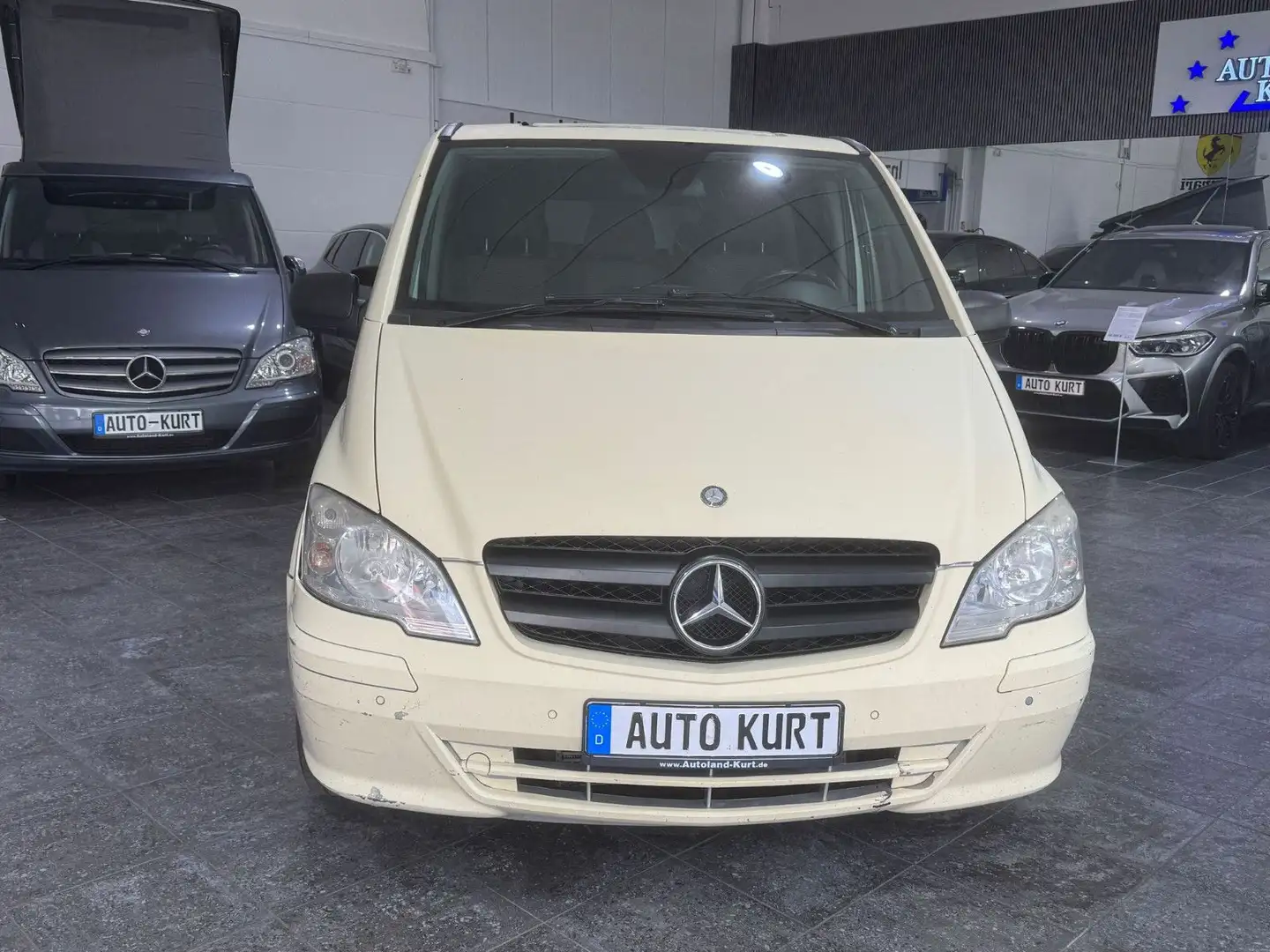 Mercedes-Benz Vito Kombi 116 CDI extralang*Autom.*9-Sitzer*AHK Silber - 2