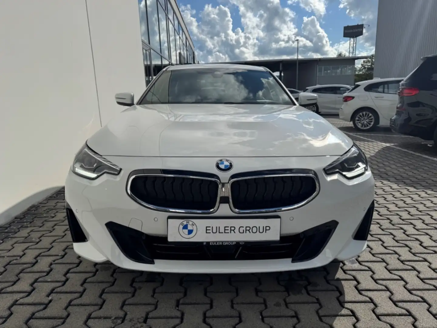 BMW 220 d Sommer18'' Hifi ParkAss LcProf ConPakProf Parkle Weiß - 2