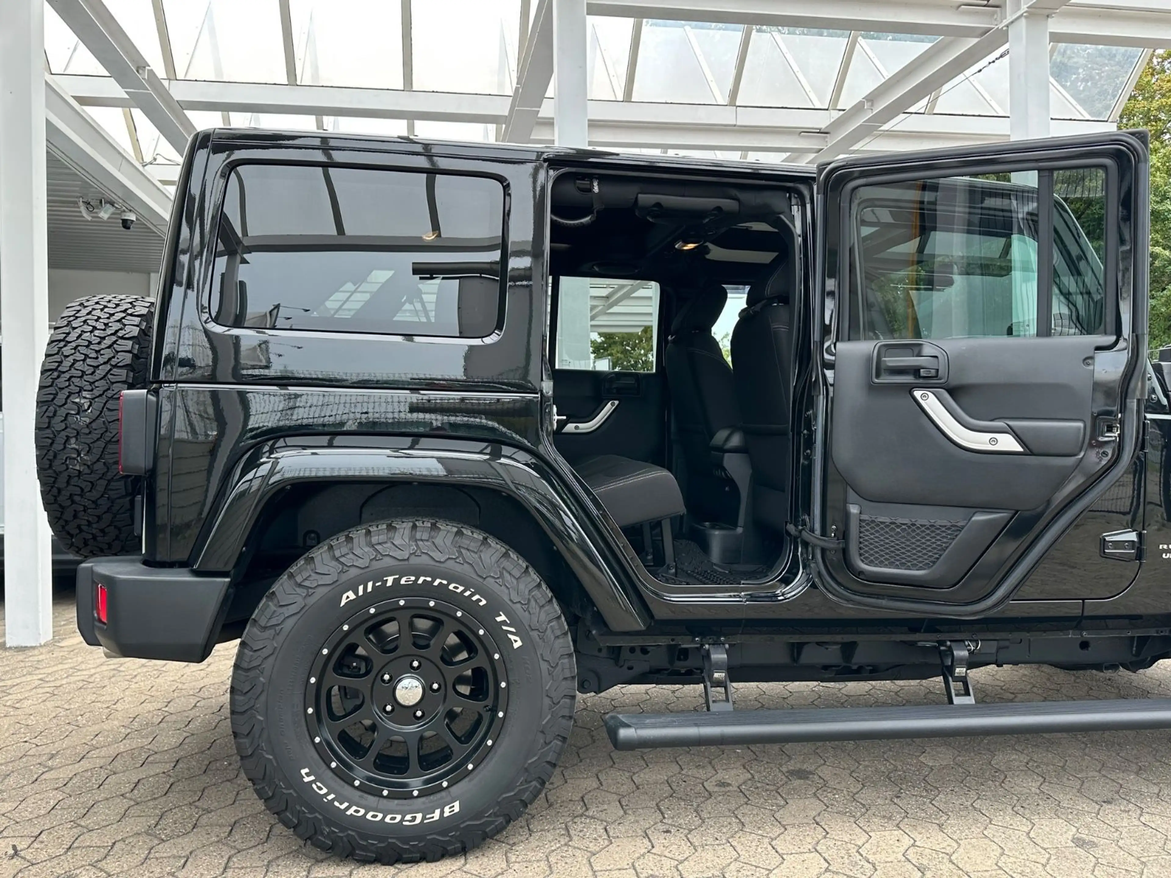 Jeep Wrangler Unlimited Rubicon/offroad*Leder*AHK*Tri — photo 8