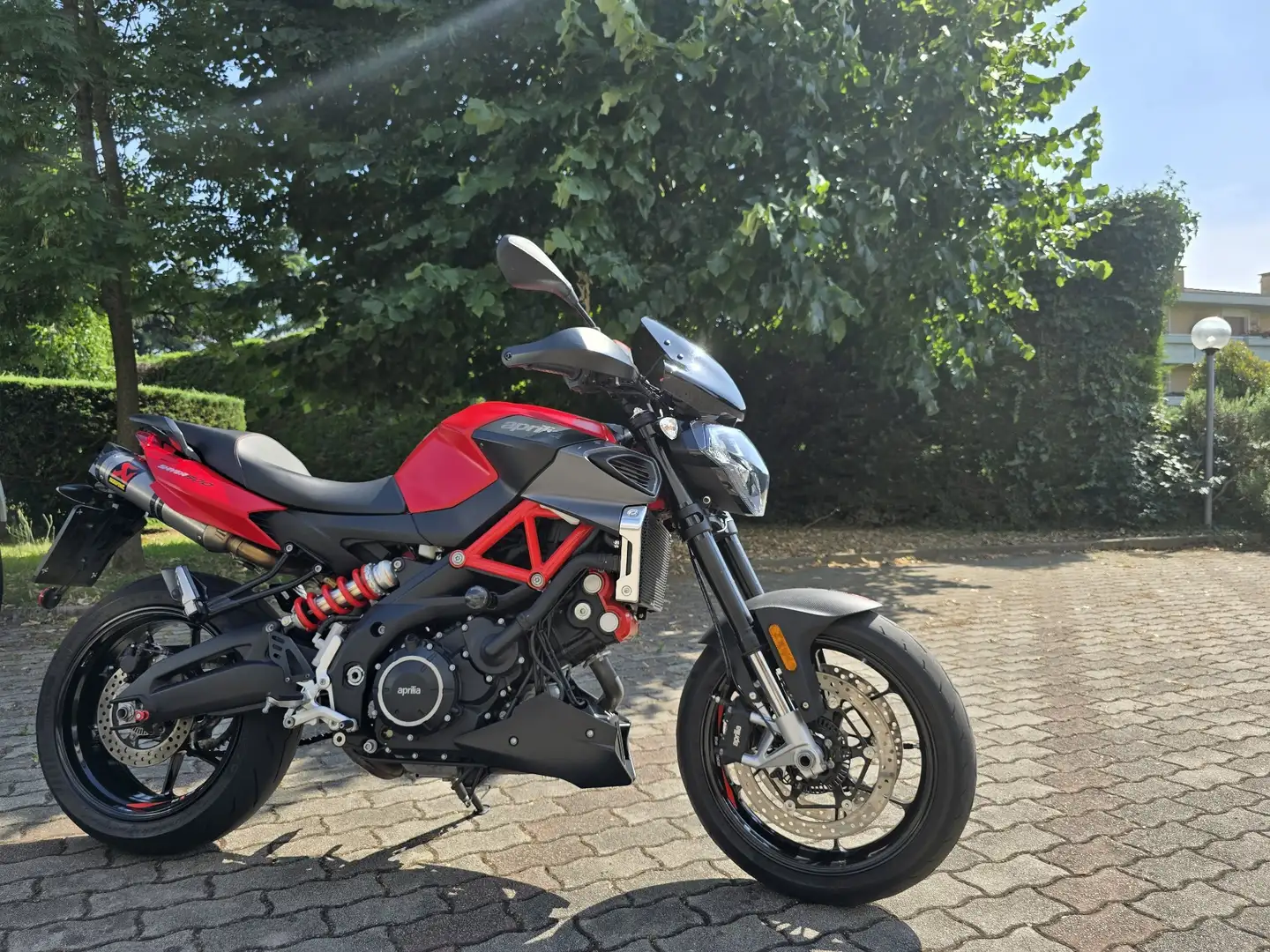 Aprilia Shiver 900 Navi 2020 Piros - 1