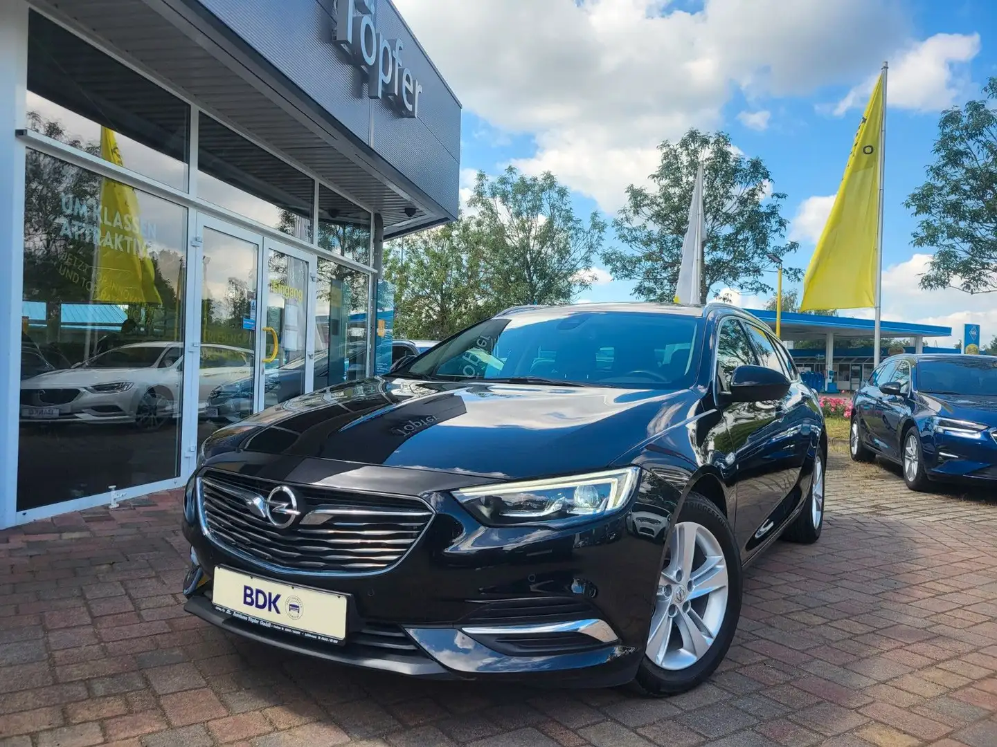 Opel Insignia B ST Premium "Innovation" Matrix-LED Černá - 2