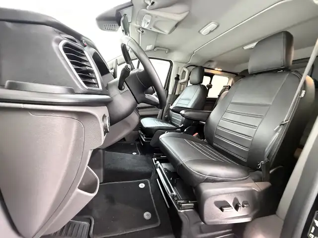 Ford Transit Custom view 10