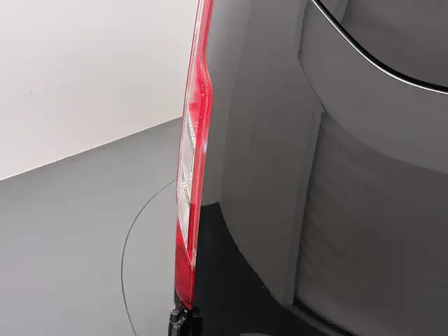 Ford Transit Custom view 26