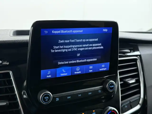 Ford Transit Custom view 15