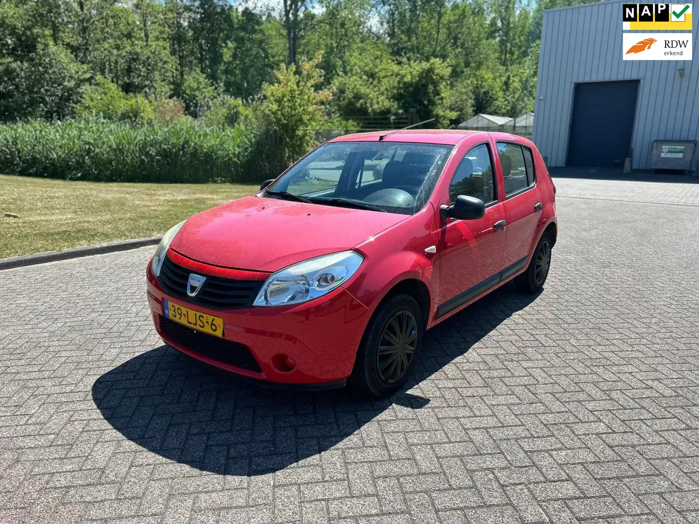 Dacia Sandero 1.4 Ambiance LPG/TREKHAAK Rood - 1