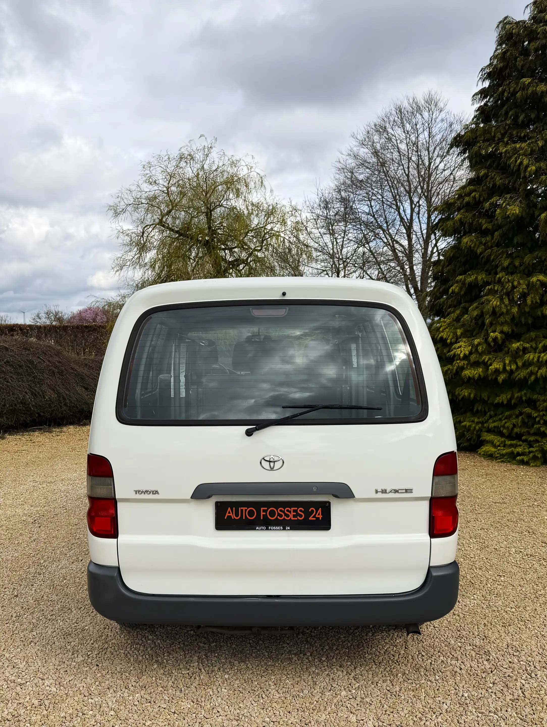 Toyota Hiace 2.5 Turbo D4D "PREPARATION PMR" 9 PLACES GARANTIE — photo 11