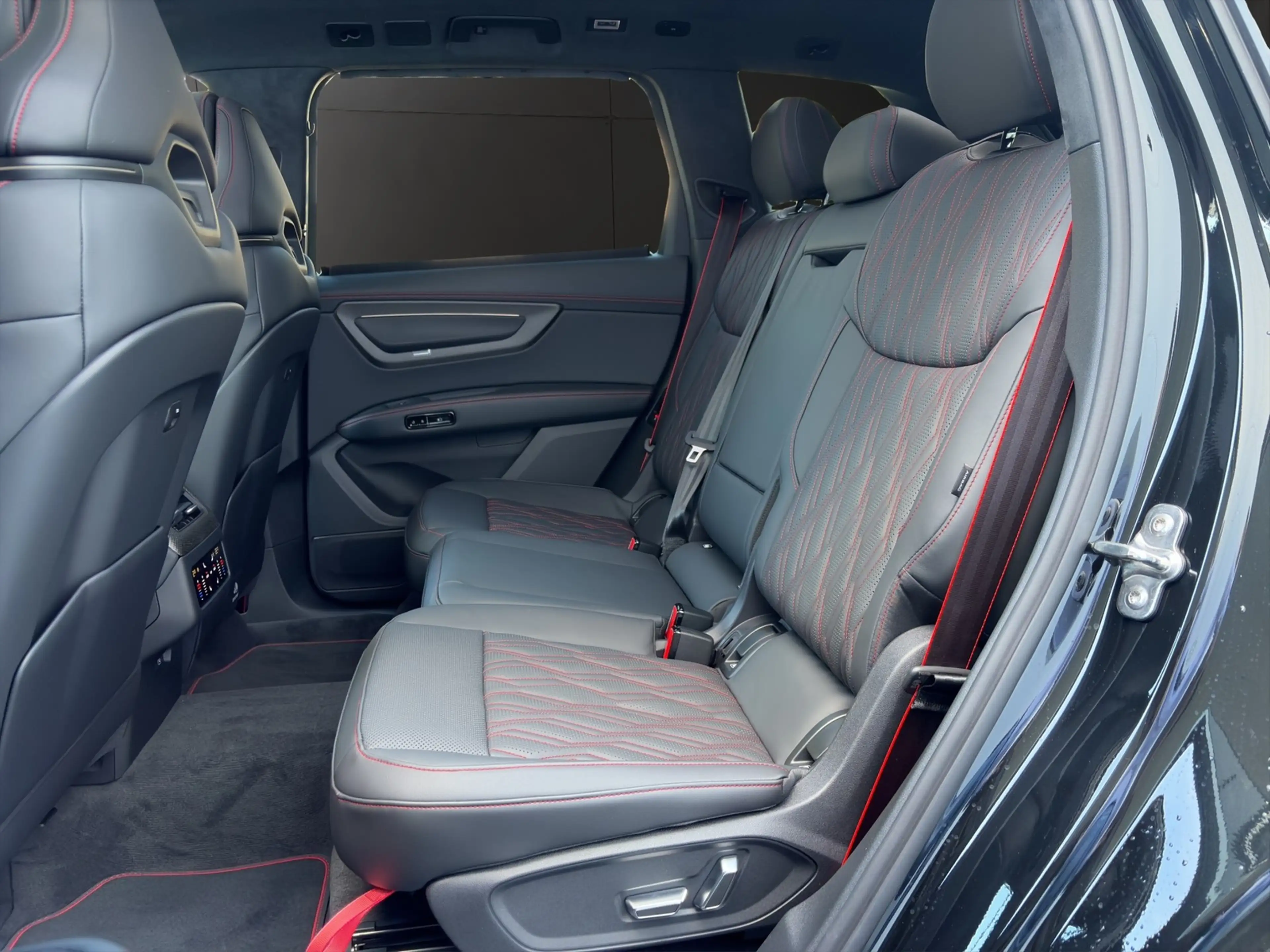 Audi Q7 TDI quattro 220 kW S line AHK+Pano+B&O+HuD — photo 13