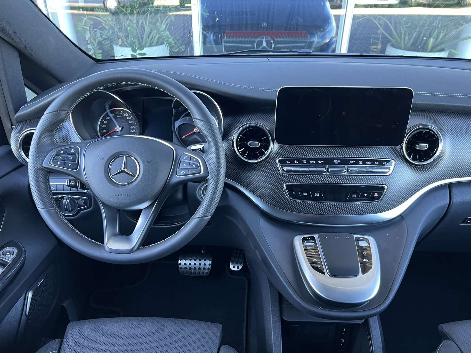 Mercedes-Benz V 300