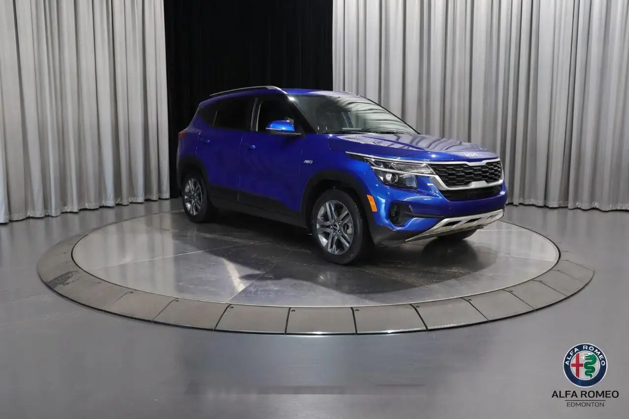 Kia Seltos снимка Kia Seltos