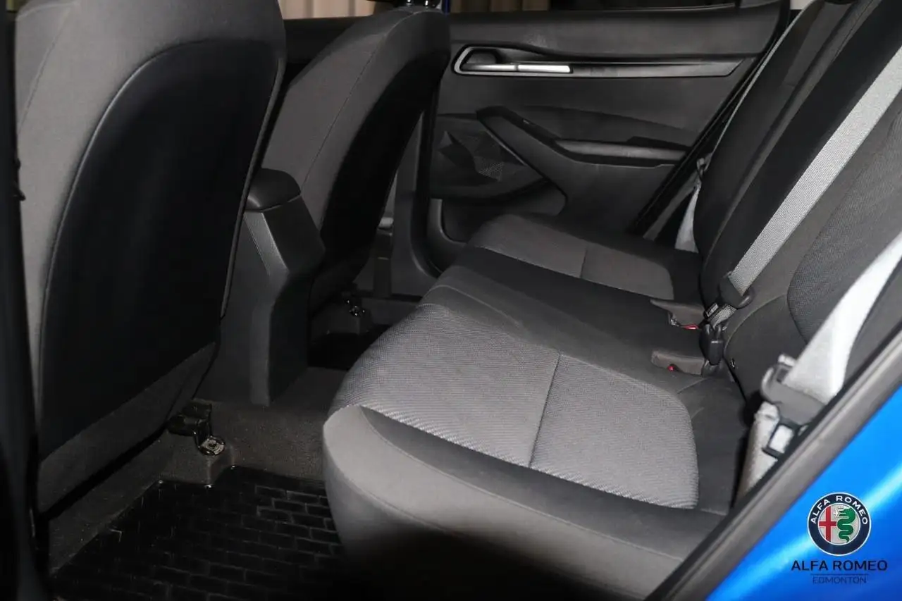 Kia Seltos снимка Kia Seltos