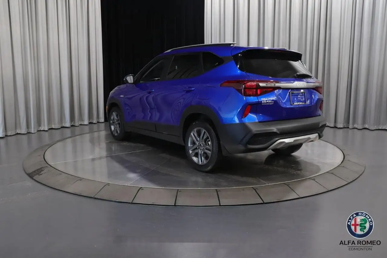 Kia Seltos снимка Kia Seltos