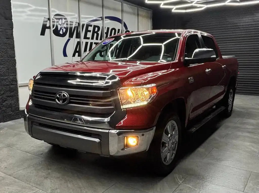Toyota Tundra 2017 из Европы — купить под ключ