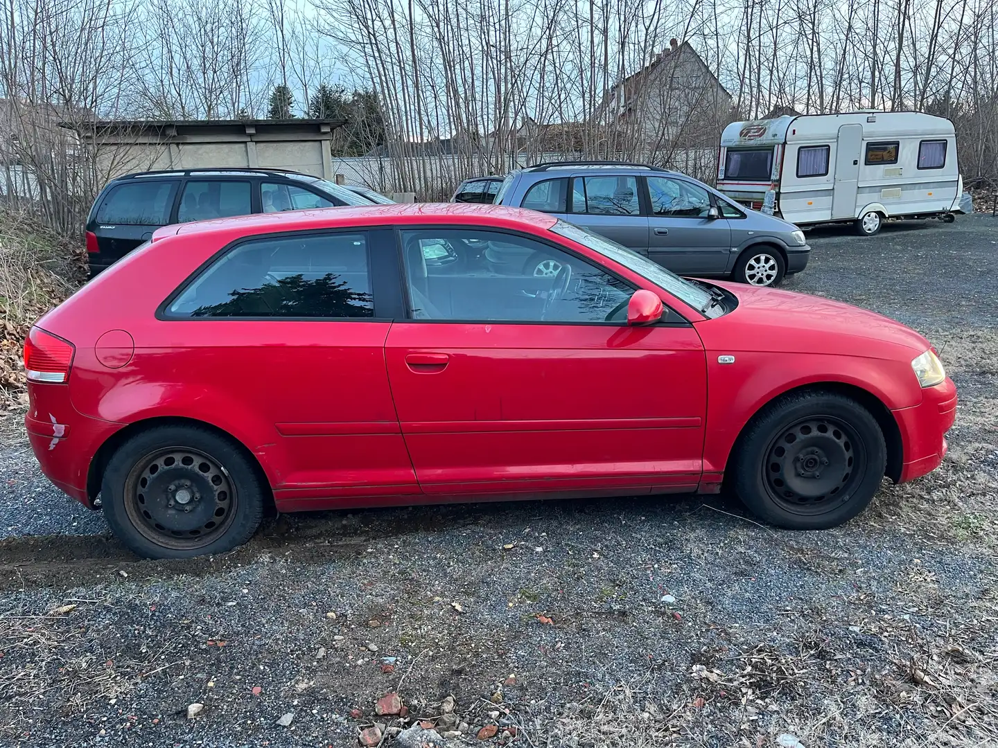 Audi A3 1.9 TDI Ambiente XENON KLIMAAUTO. SITZHZ TEMPOMAT Rojo - 2