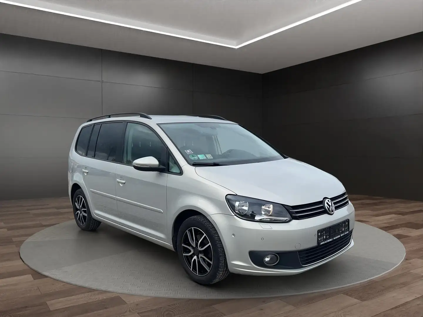 Volkswagen Touran Comfortline BMT Grijs - 2