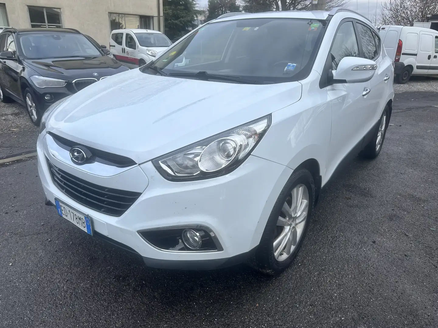 Hyundai iX35 2.0 crdi High Style 4wd Bianco - 1