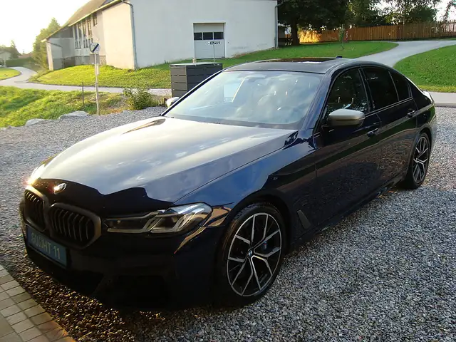 BMW 550 i  X-Drive 1-Besitz Richtig Voll Mod 21 Top !! Ansicht 2