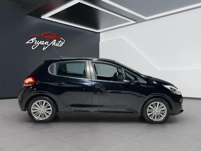 Peugeot 208 5p 1.2 puretech Allure s&s GPL(NEOPATENTATI)