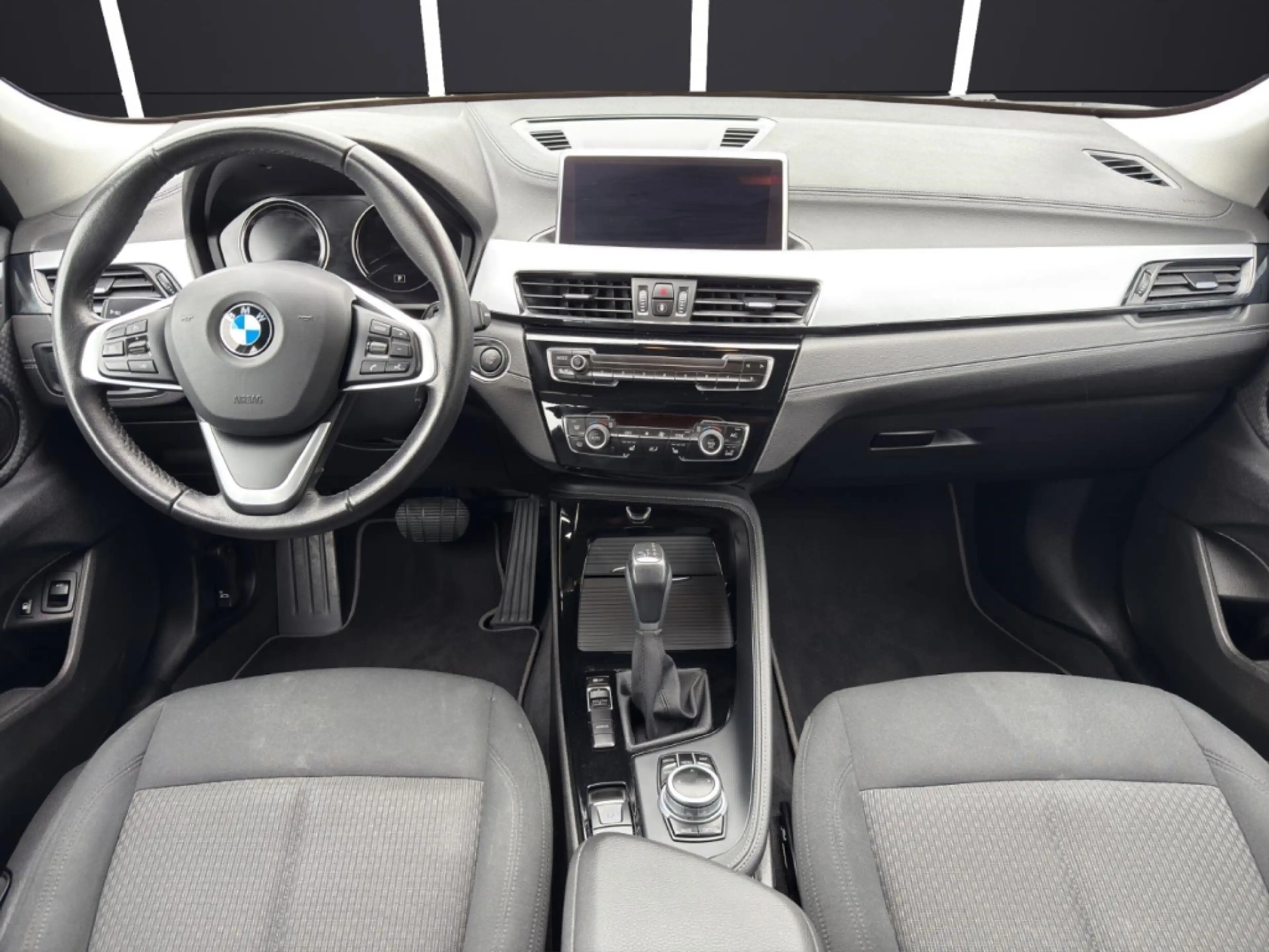 BMW X2 xDrive 25e Advantage Navi LED Sperrdiff. ACC El.He — photo 12