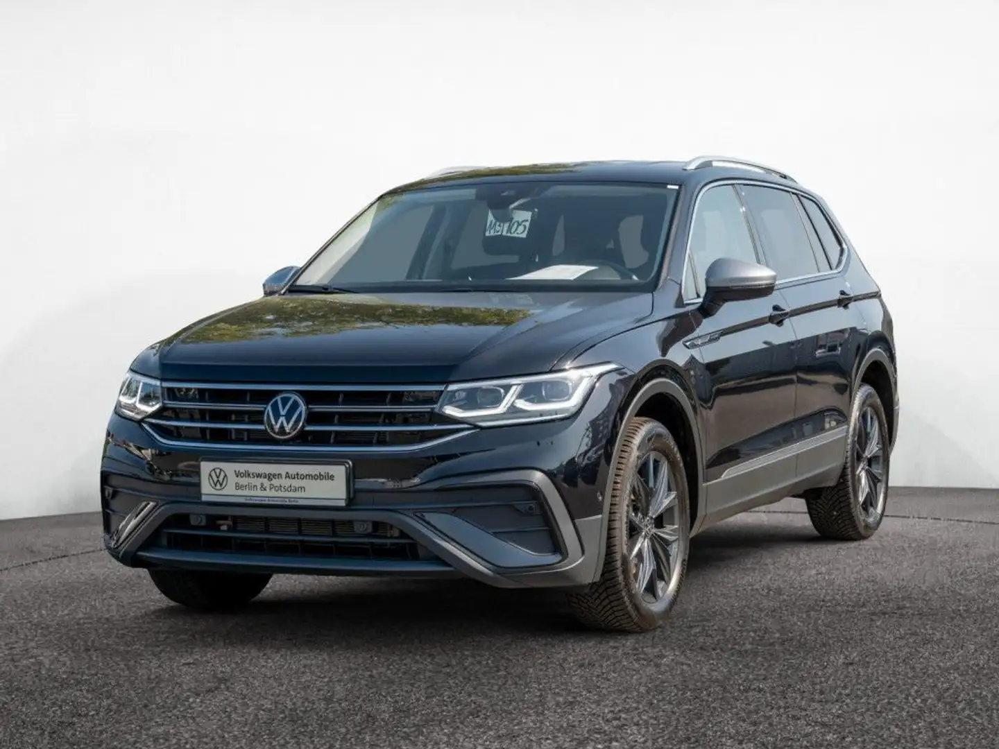 Volkswagen Tiguan Allspace 1.5 TSI DSG Move Navi Stdhz AHK Schwarz - 2