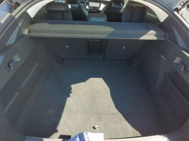 Peugeot 408 view 7