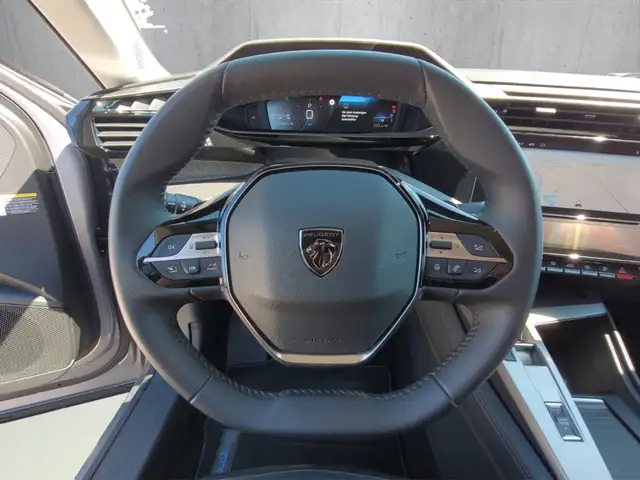 Peugeot 408 view 10