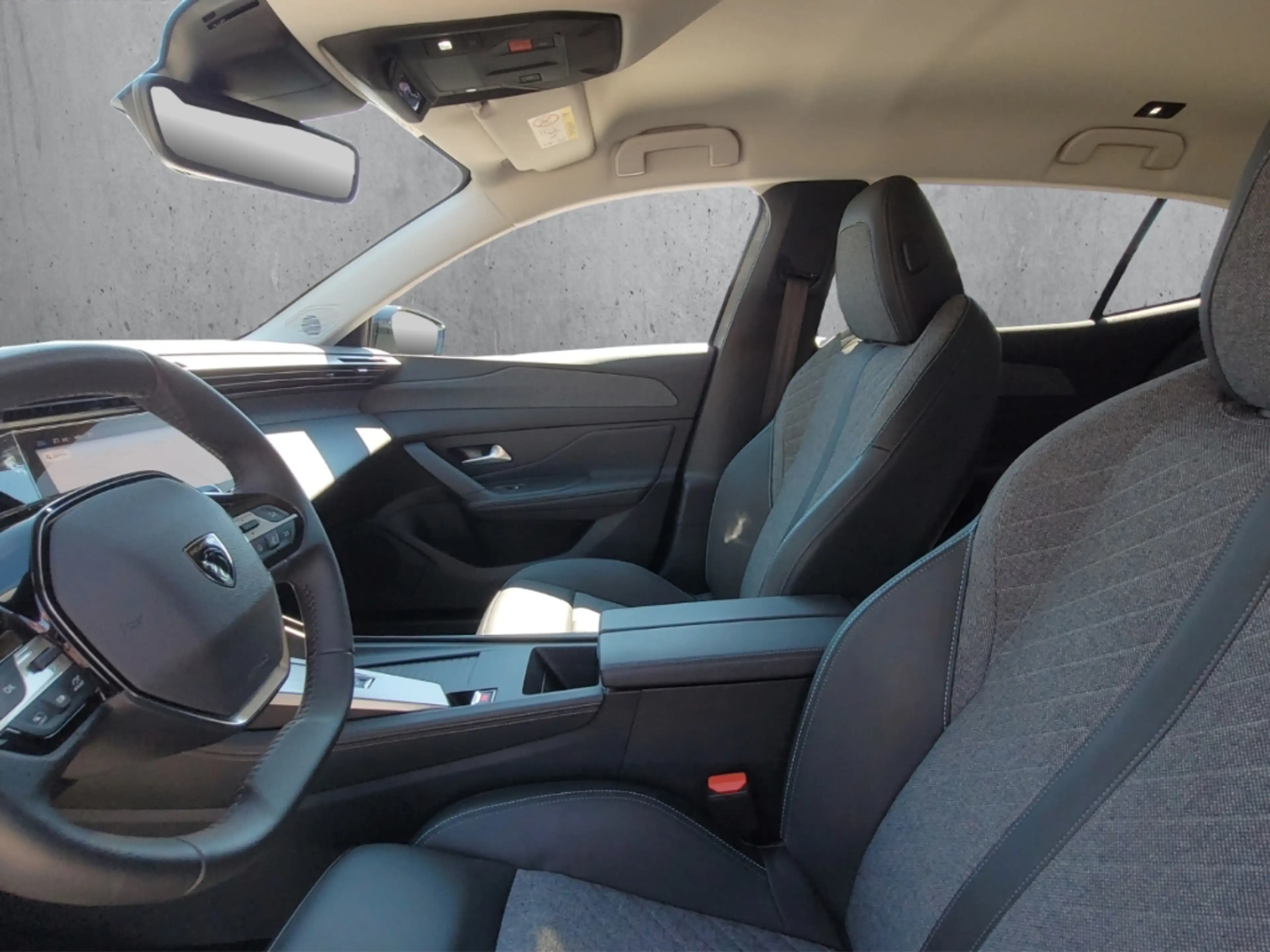 Peugeot 408 Allure PT 130 EAT8 AHK LED ACC Navi Memory Sitze 3 — photo 9