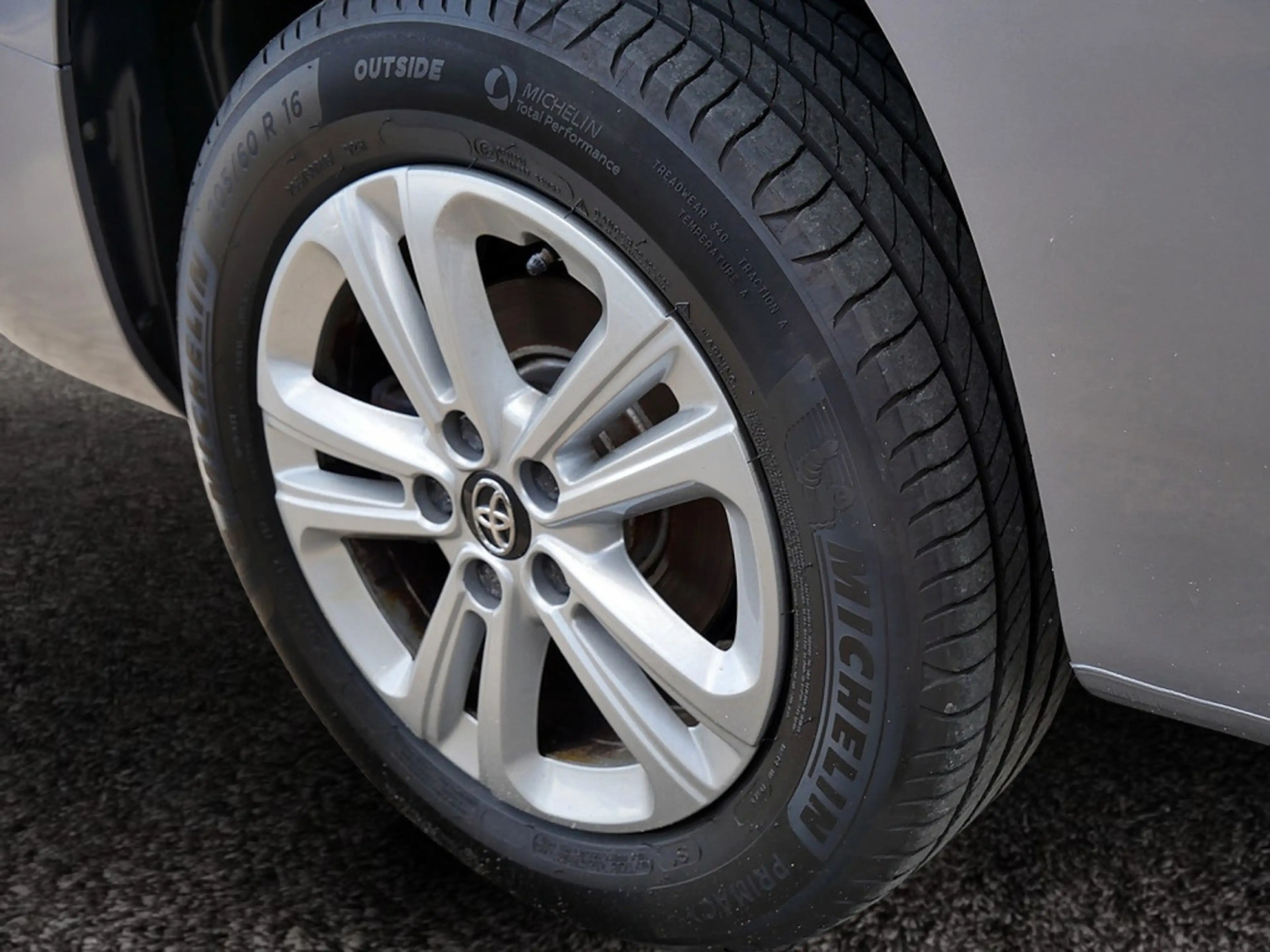 Toyota Proace City Verso 1.5 D-4D 7-Sitze behinderte — photo 11