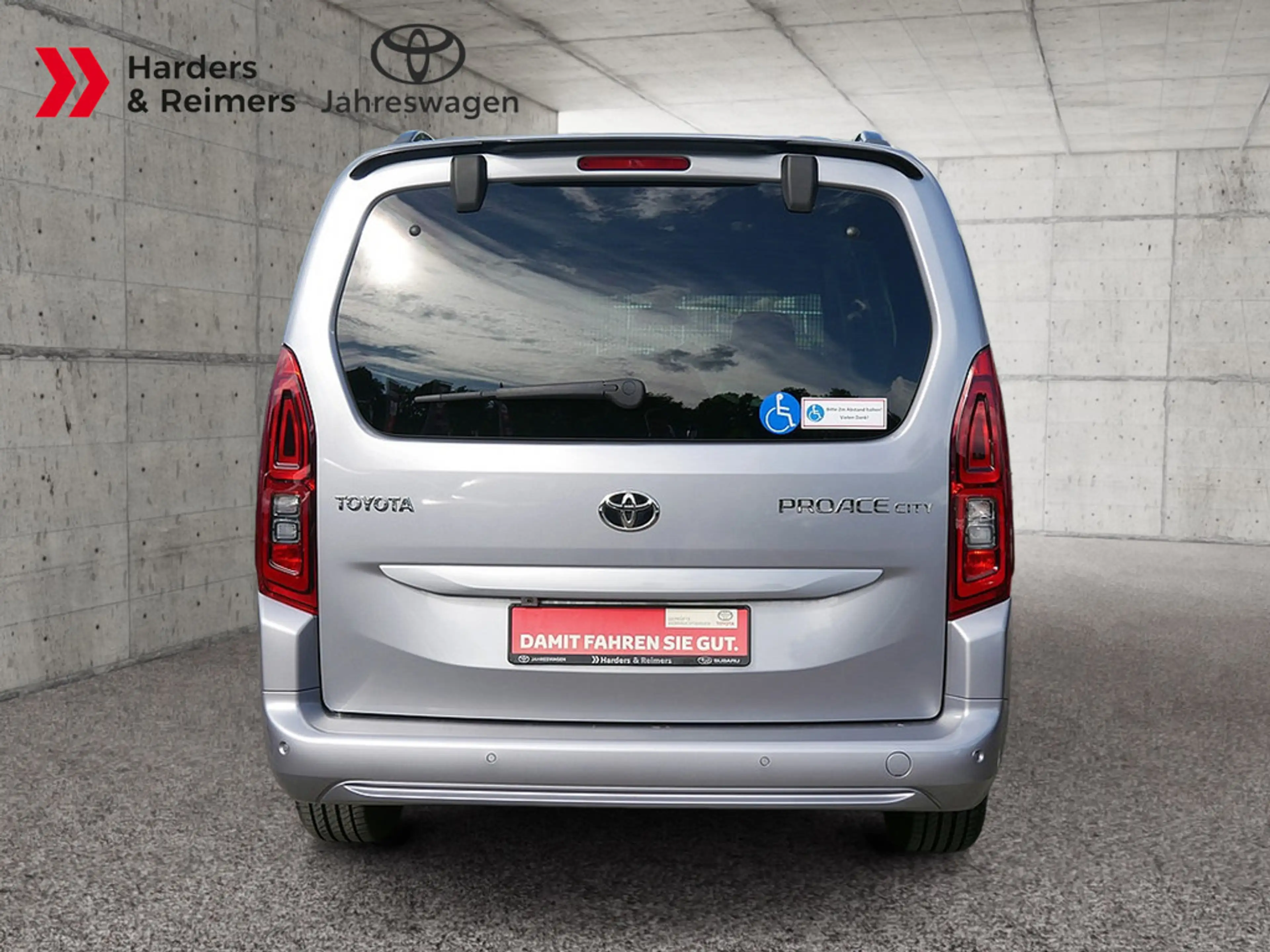 Toyota Proace City Verso 1.5 D-4D 7-Sitze behinderte — photo 6