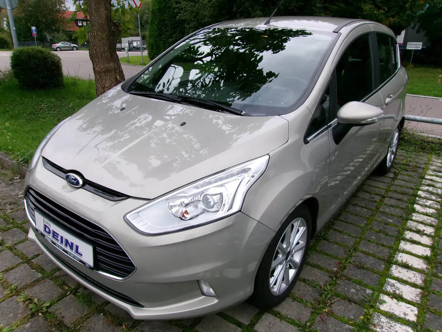 Ford B-Max Titanium *Wechsel Zahnriemen neu* Beige - 1