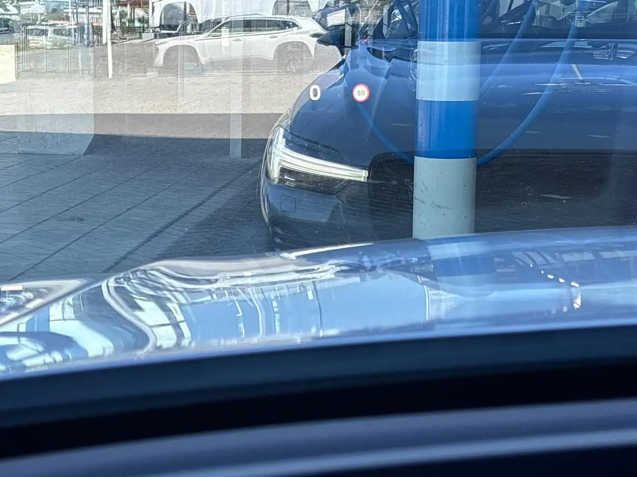 Volvo XC60 2.0 T8 Plug-in hybrid AWD NW MODEL Ultra Black Edi, миниатюра 12