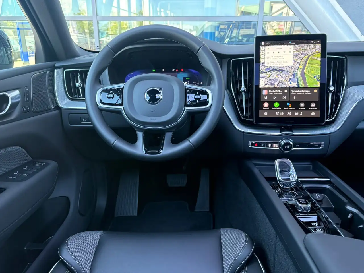 Volvo XC60 2.0 T8 Plug-in hybrid AWD NW MODEL Ultra Black Edi, миниатюра 25