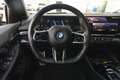 BMW i5 eDrive40 M Sport / Panoramadak / Trekhaak / Adapti Grau - thumbnail 3