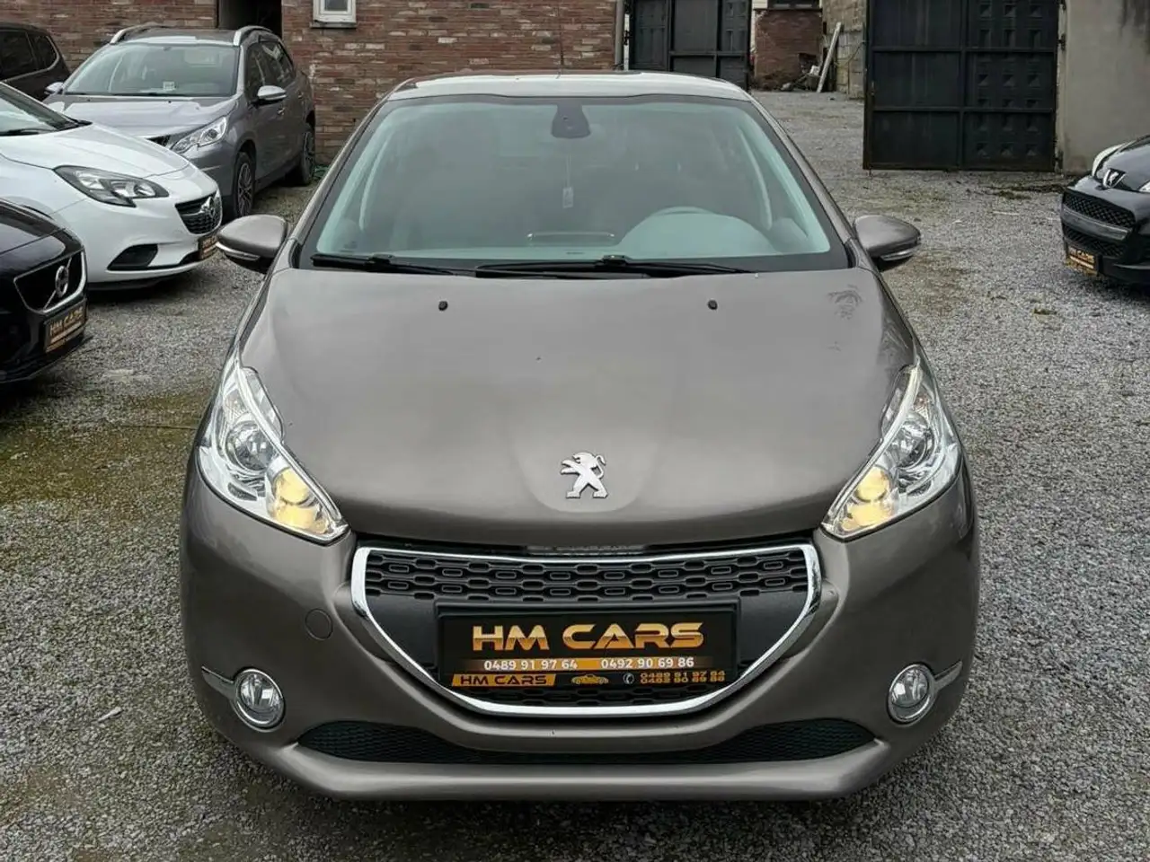 Peugeot 208
