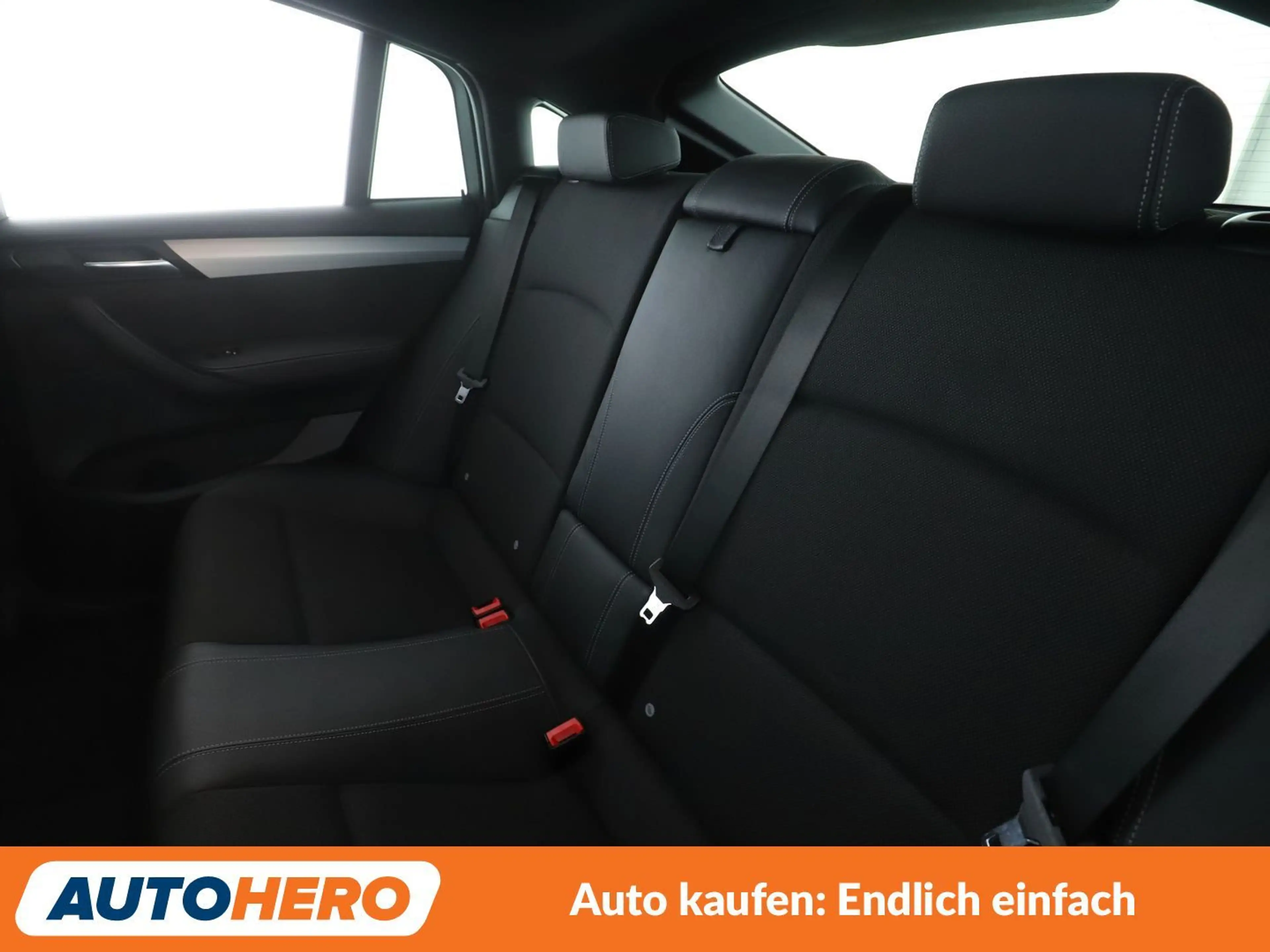 BMW X4 xDrive 20d — photo 14