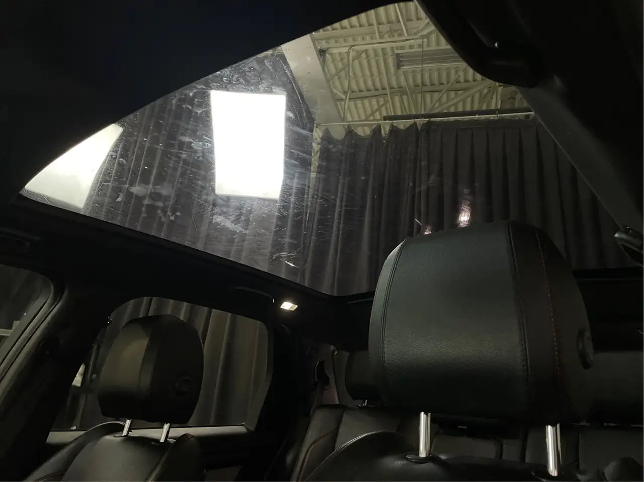 Land Rover Discovery Sport снимка Land Rover Discovery Sport