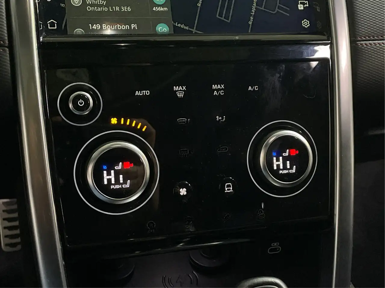 Land Rover Discovery Sport снимка Land Rover Discovery Sport