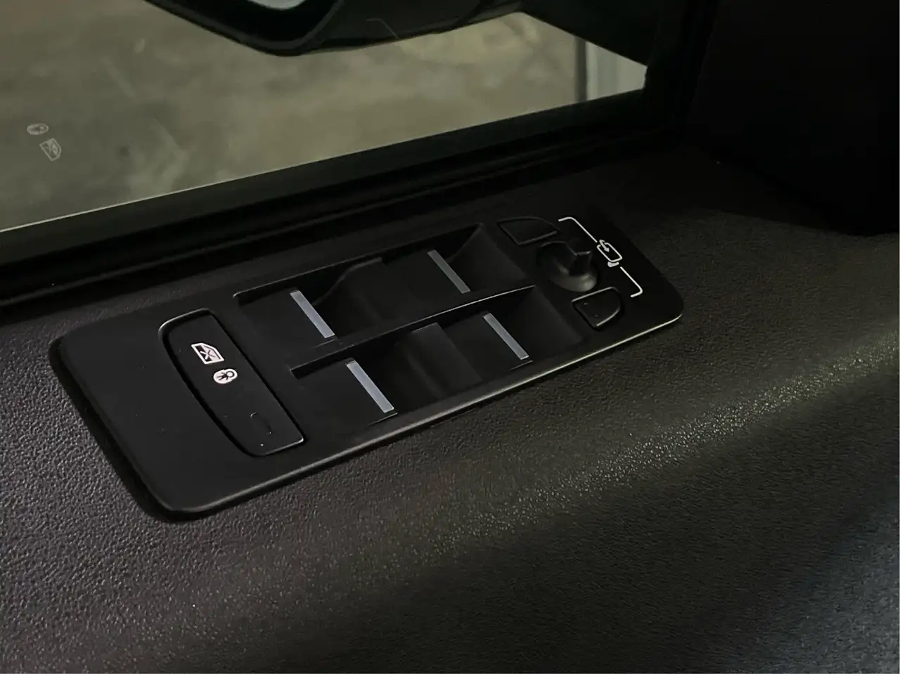 Land Rover Discovery Sport снимка Land Rover Discovery Sport