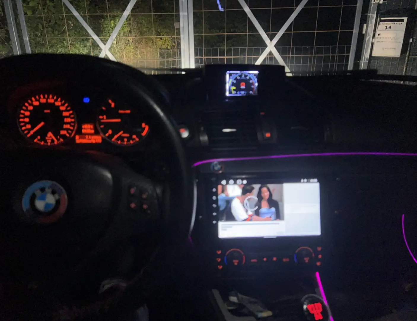 BMW 120 120d Futura - 2