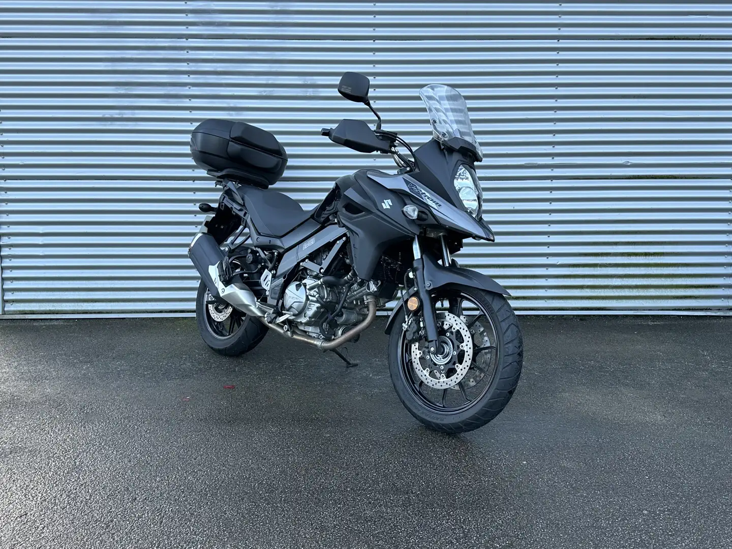 Suzuki V-Strom 650 Noir - 2
