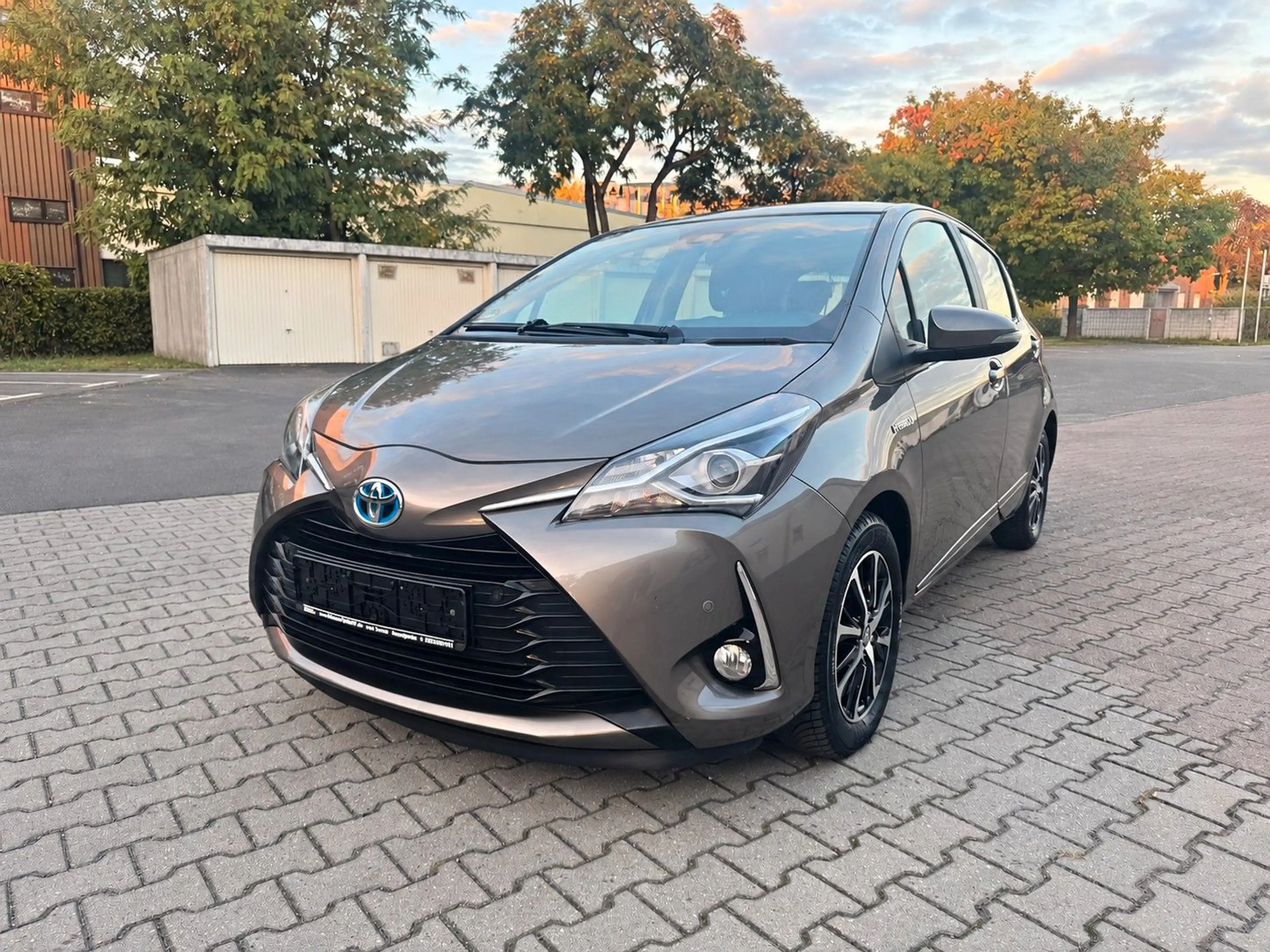 Toyota Yaris Hybrid Team D Automatik
