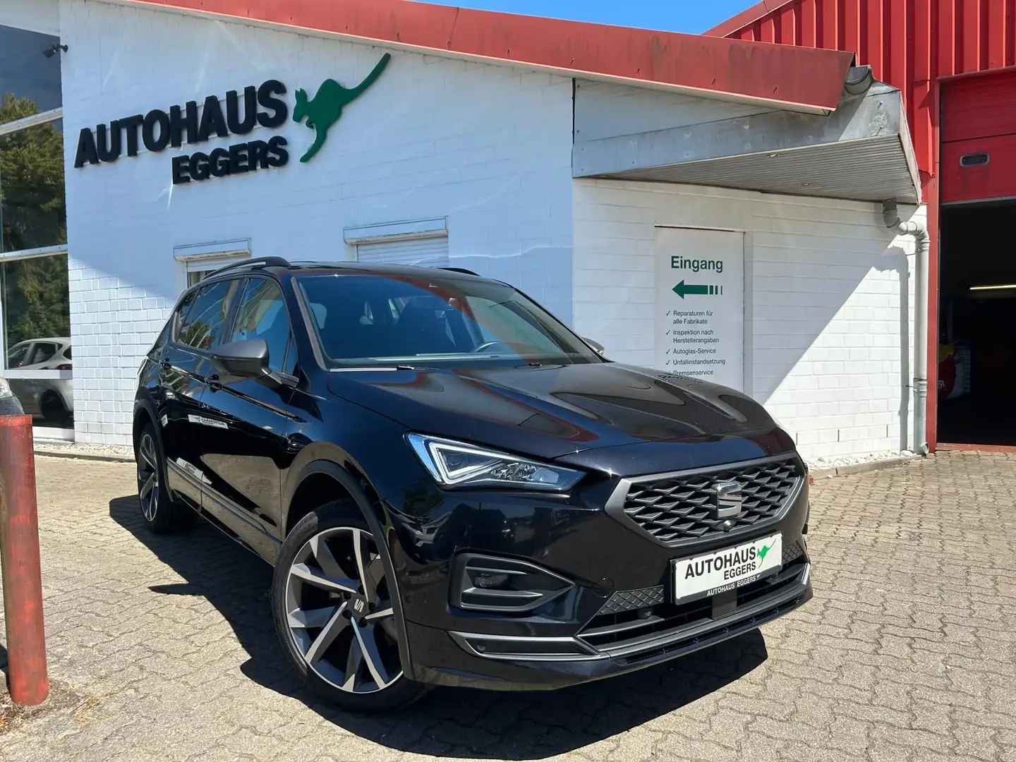 SEAT Tarraco FR e-Hybrid/1HD/VIRTUAL/S+W/360/NAVI/AHK Schwarz - 1