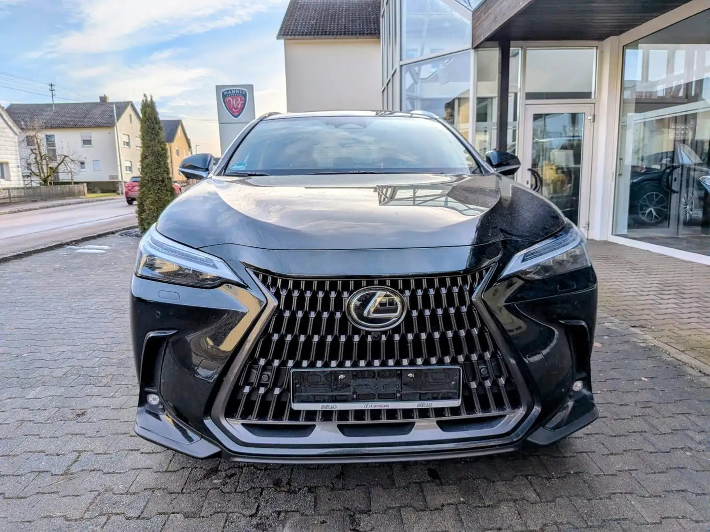 Lexus NX 350h E-FOUR Luxury-Line *Pakete*Panorama* Schwarz - 2