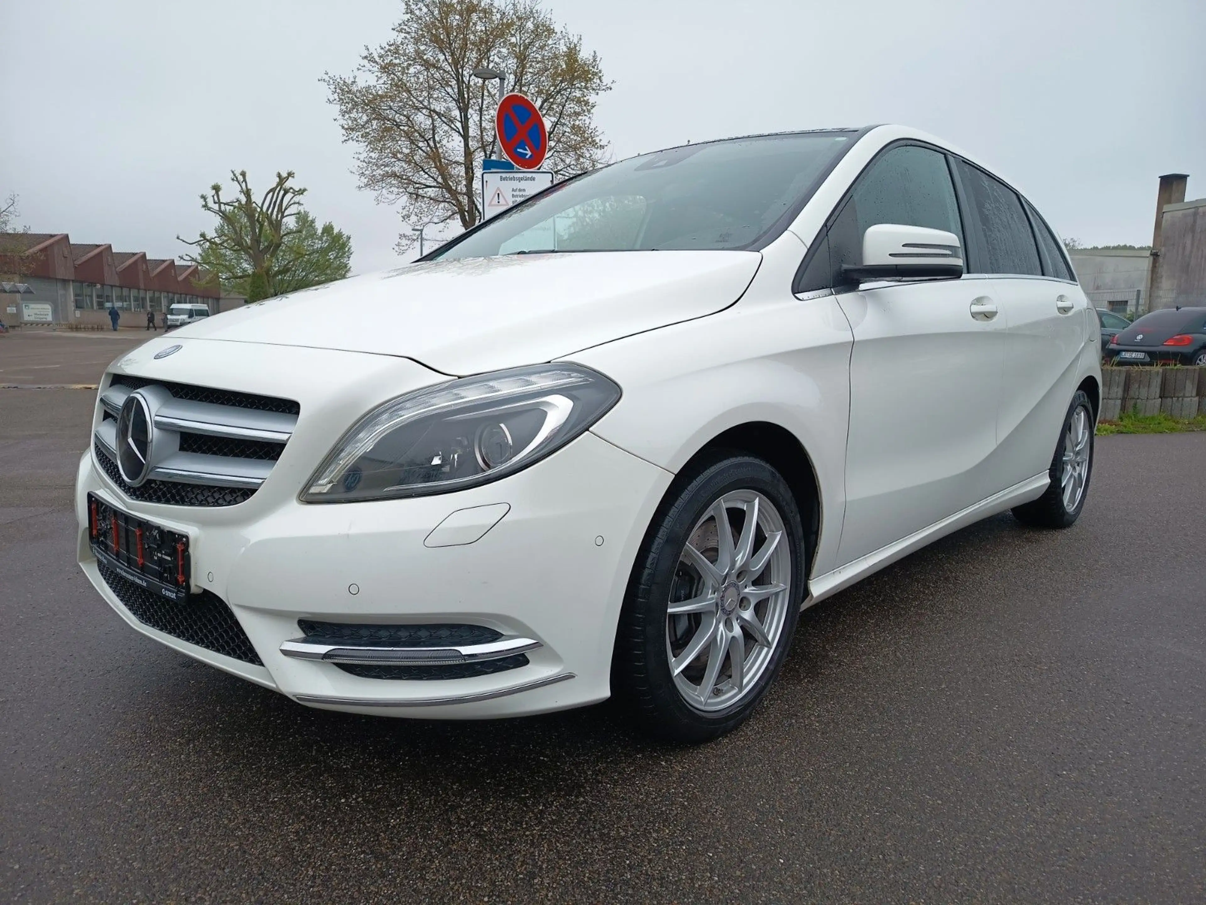 Mercedes-Benz B 220 B 4Matic Sportpaket Automatik