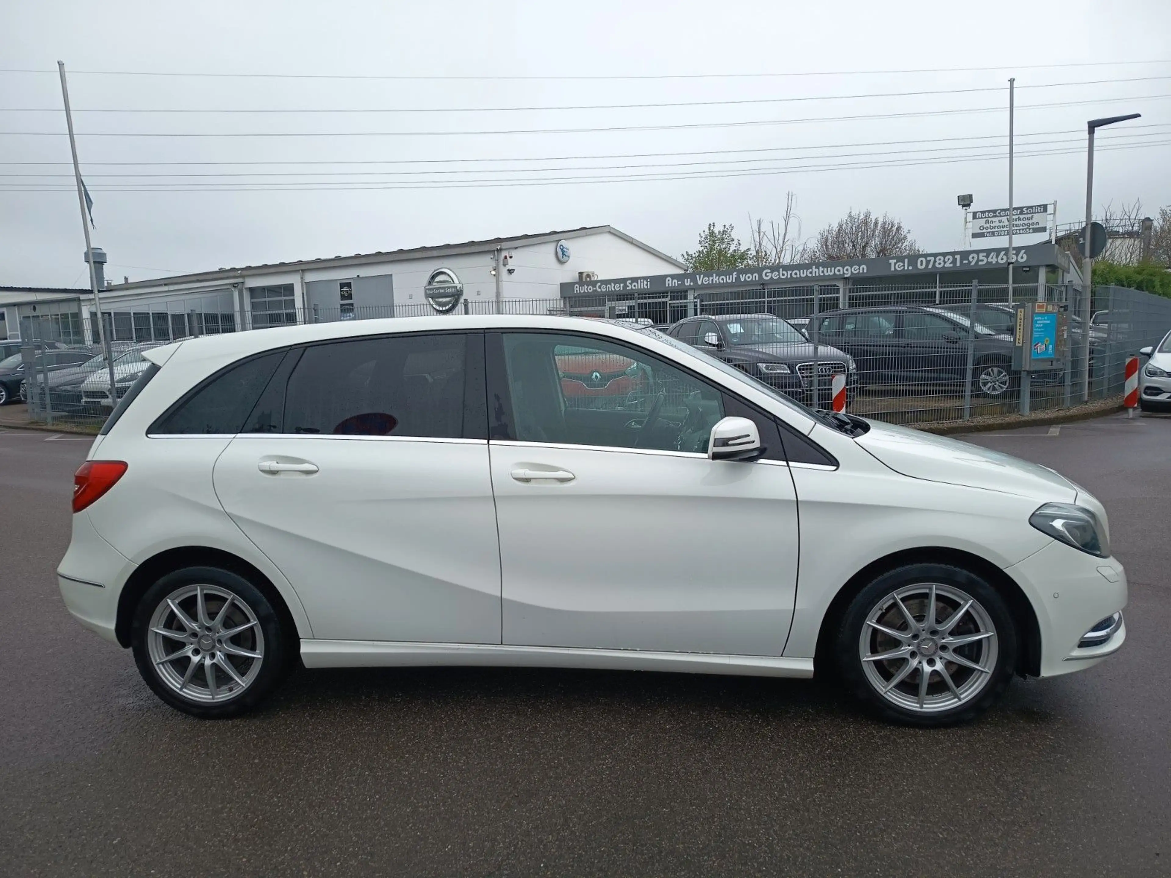 Mercedes-Benz B 220 B 4Matic Sportpaket Automatik — photo 3