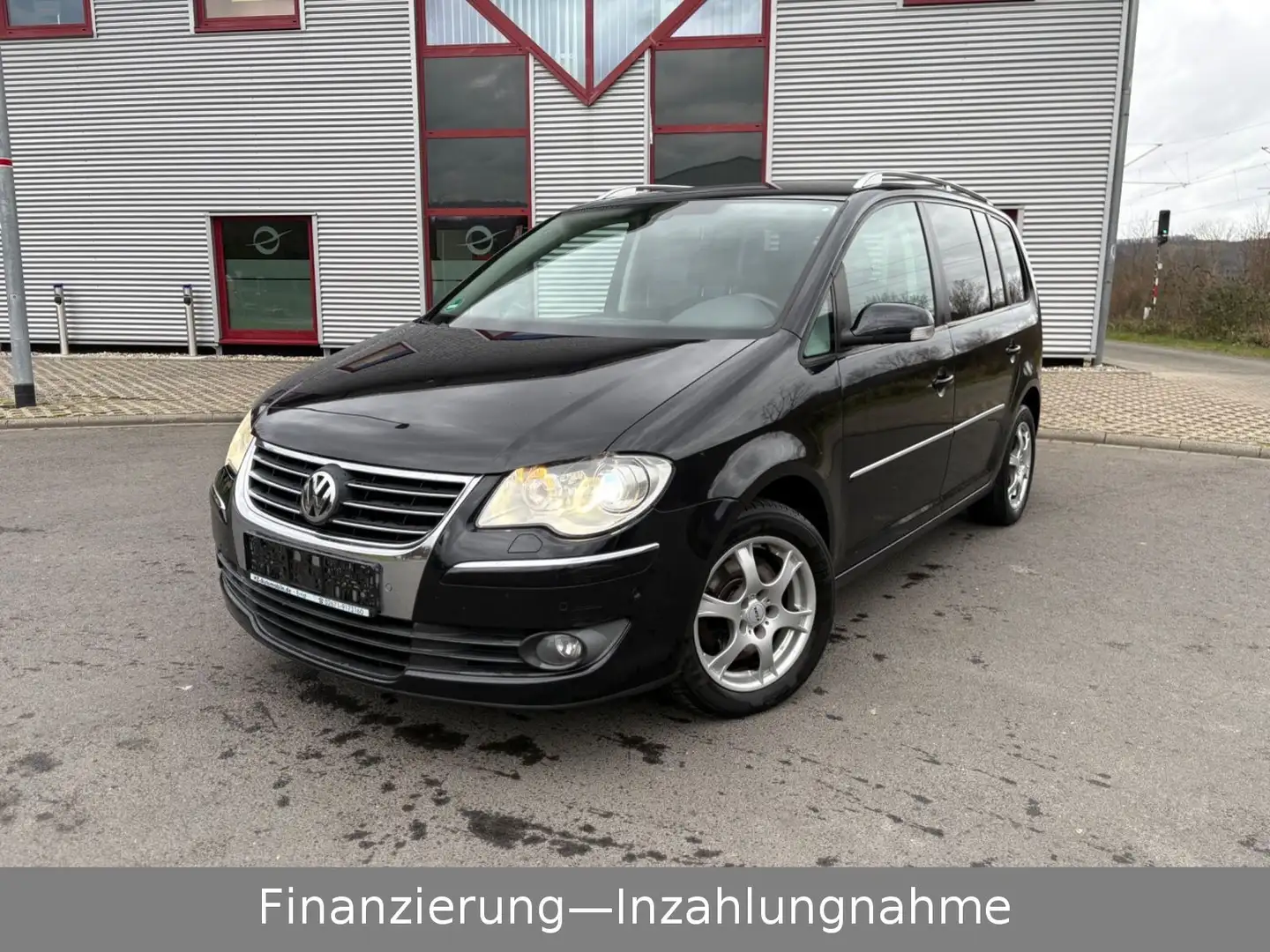 Volkswagen Touran Highline Automatik Schwarz - 1