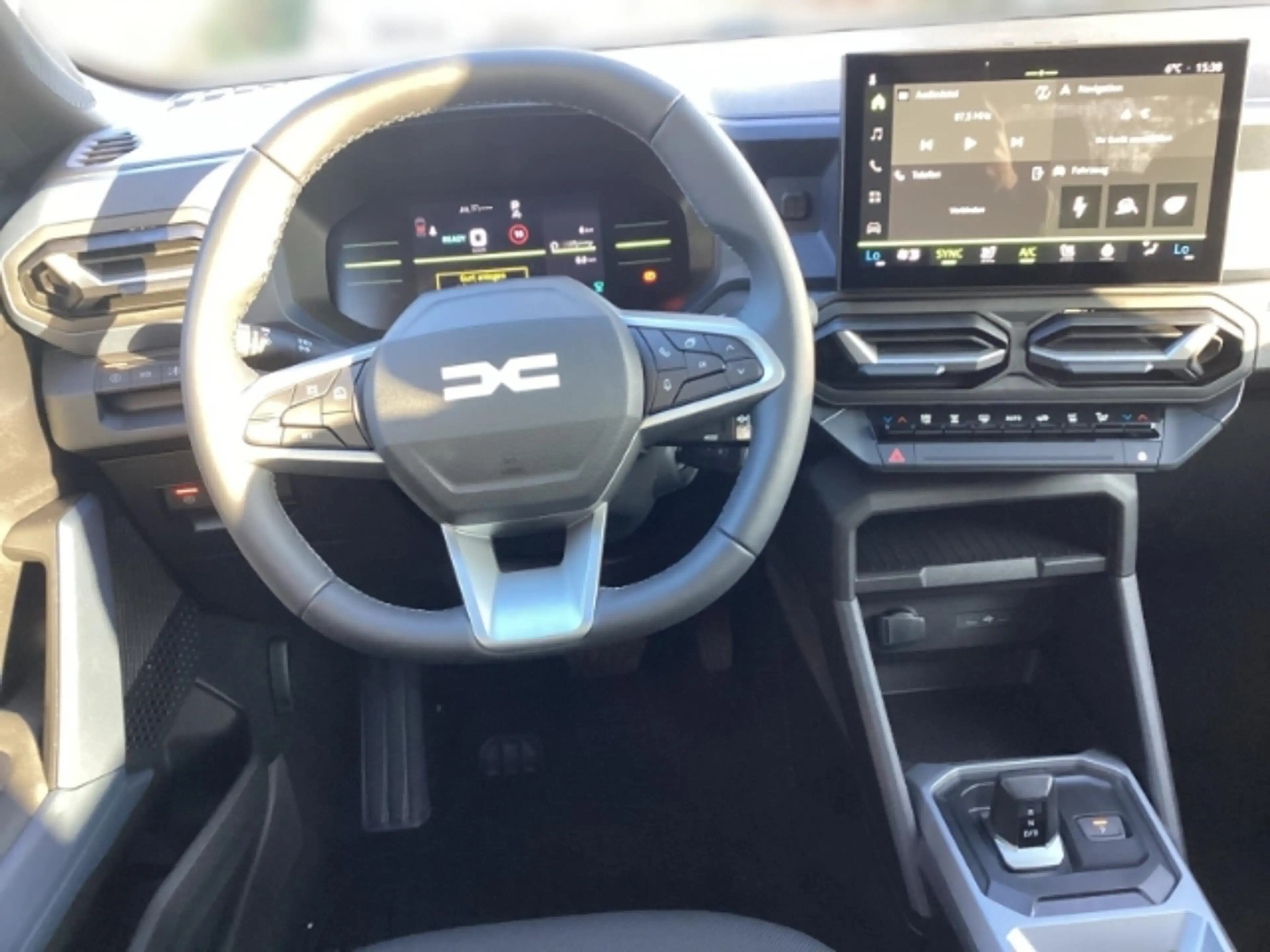 Dacia Bigster Expression Hybrid Sitzheizung+Navi+DAB+Rückfahrkam — photo 10