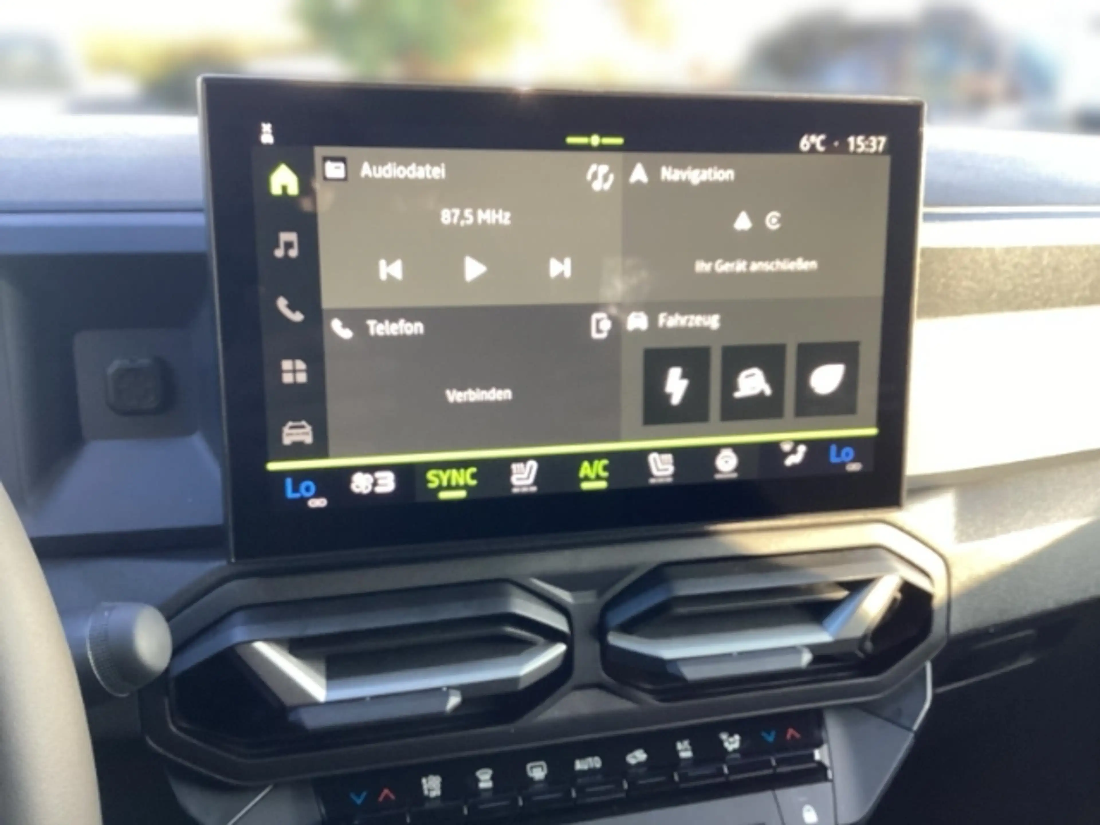 Dacia Bigster Expression Hybrid Sitzheizung+Navi+DAB+Rückfahrkam — photo 9