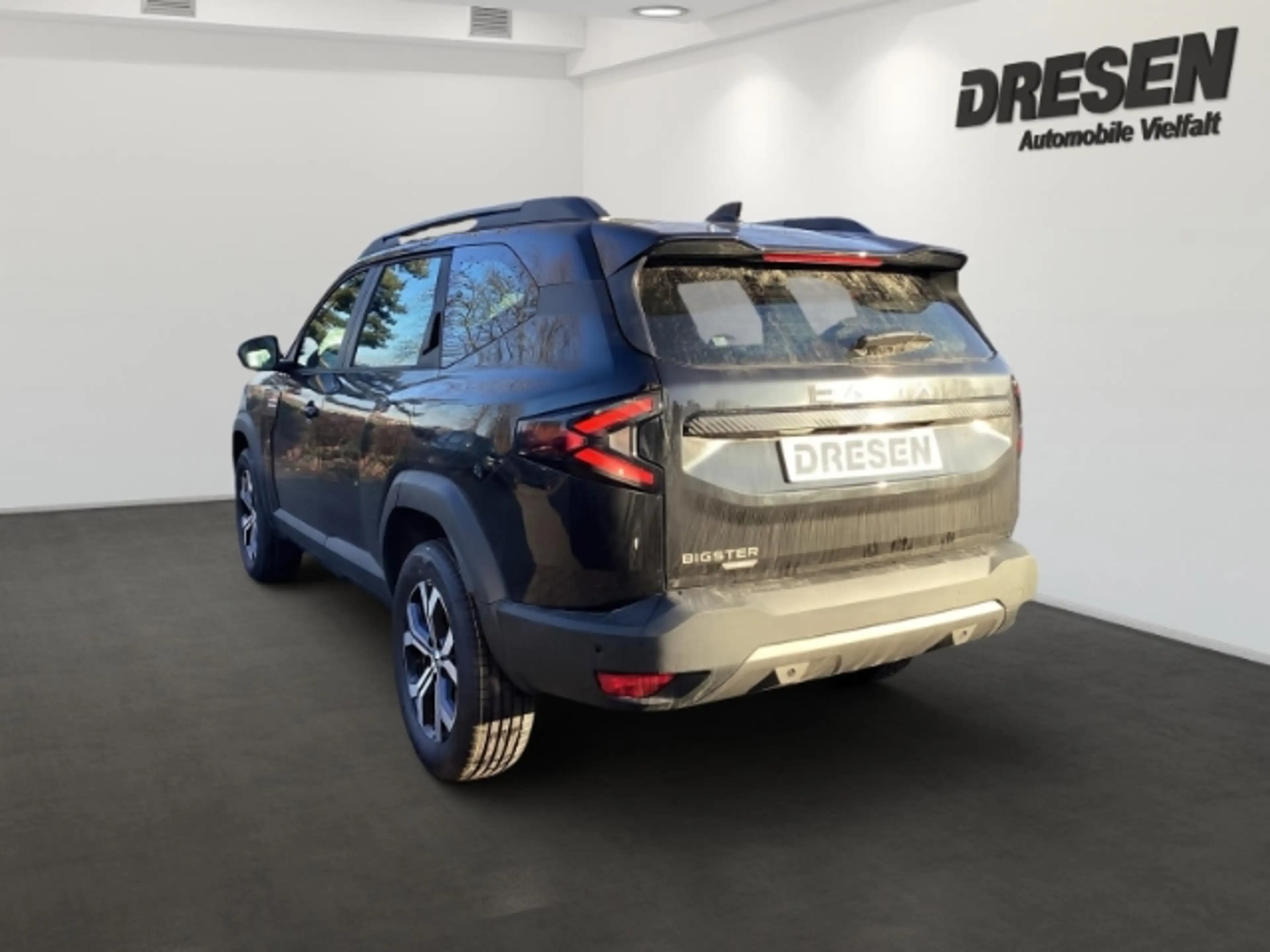 Dacia Bigster Expression Hybrid Sitzheizung+Navi+DAB+Rückfahrkam — photo 4