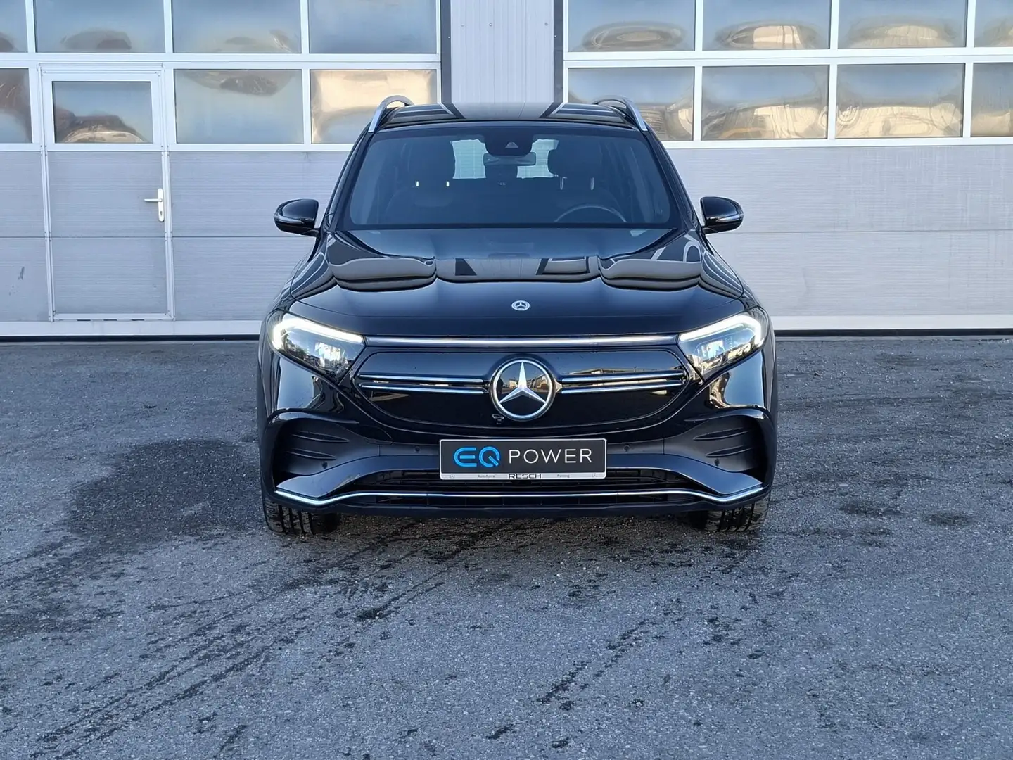 Mercedes-Benz EQB 300 4M AMG NaviPrem/Totwinkel/Kamera/1.Hand Schwarz - 2
