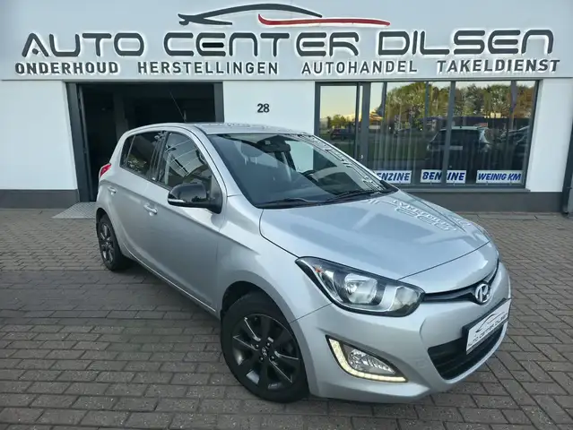 Hyundai i20 1.2i Go! Zetelverwarming|Airco|12M garantie